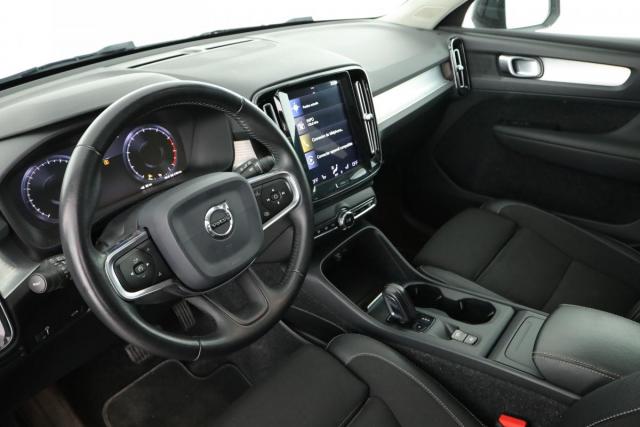Volvo Xc40 image 4