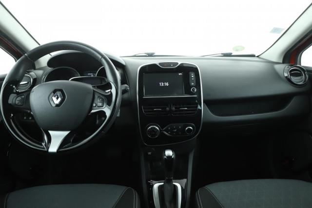 Renault Clio Estate image 8
