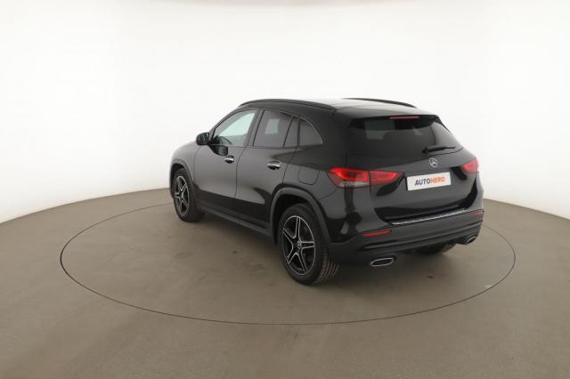Mercedes Benz Gla image 8