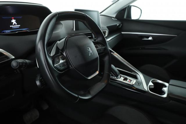 Peugeot 5008 image 9