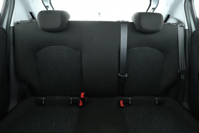 Opel Corsa image 9