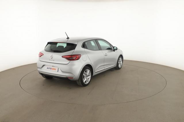Renault Clio image 8