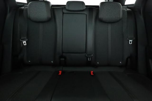 Peugeot 3008 image 2