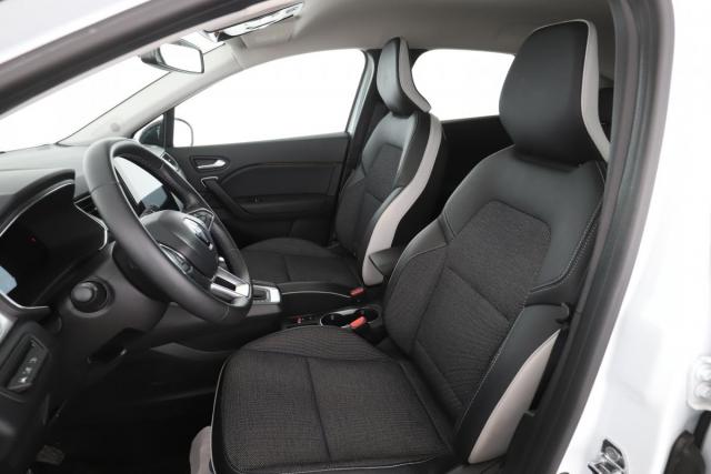 Renault Captur image 9