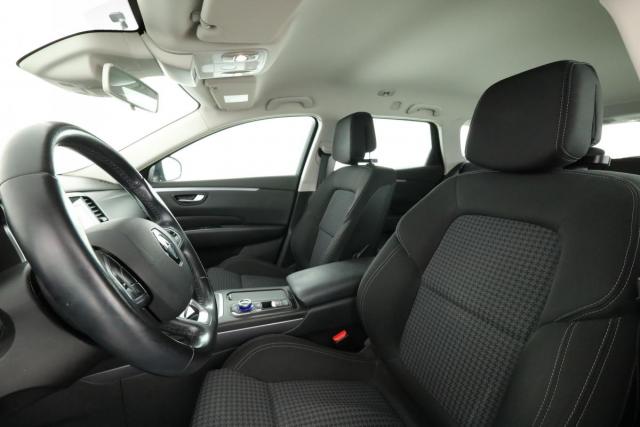Renault Talisman Estate image 8