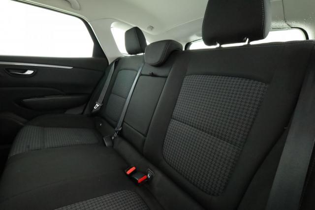 Renault Talisman Estate image 9