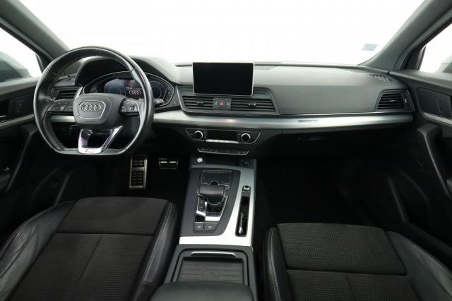 Audi Q5 image 1