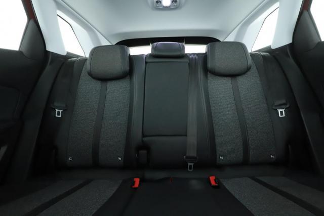 Peugeot 3008 image 1