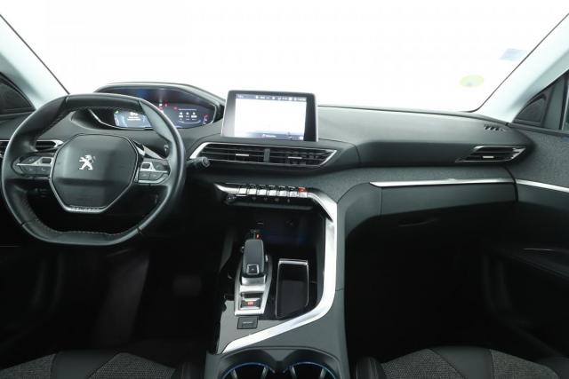 Peugeot 3008 image 6