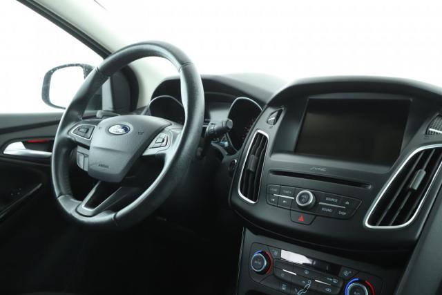 Ford Focus image 3