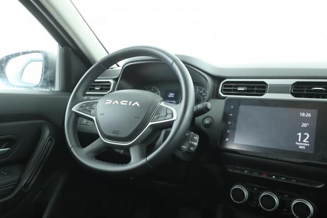 Dacia Duster image 8