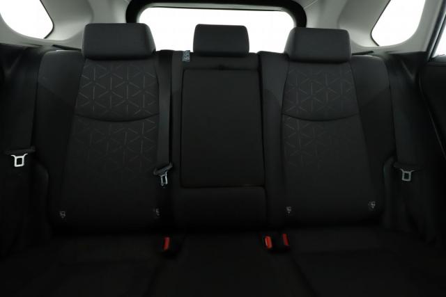 Toyota Rav4 image 2