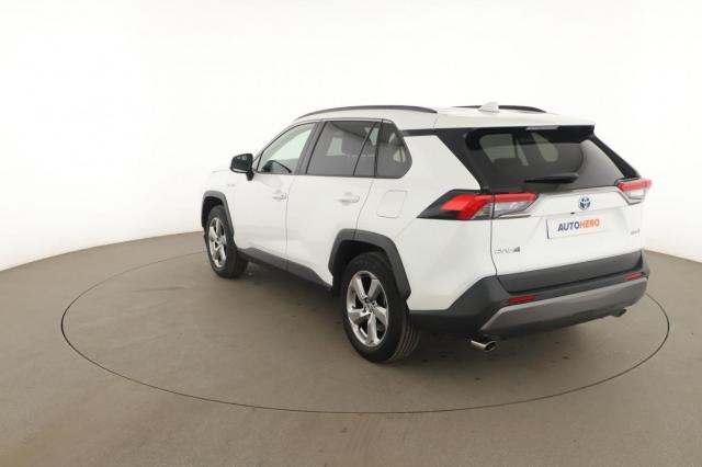Toyota Rav4 image 8