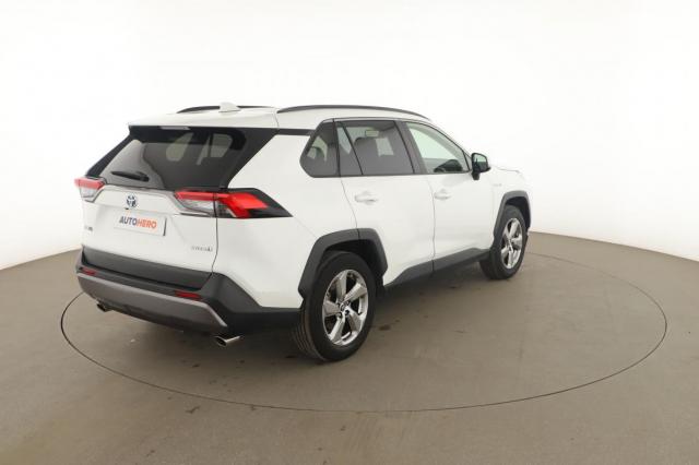 Toyota Rav4 image 9