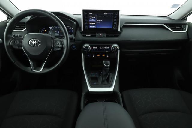 Toyota Rav4 image 6