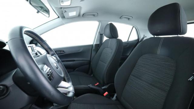 Kia Picanto image 7