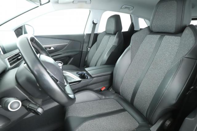 Peugeot 3008 image 7