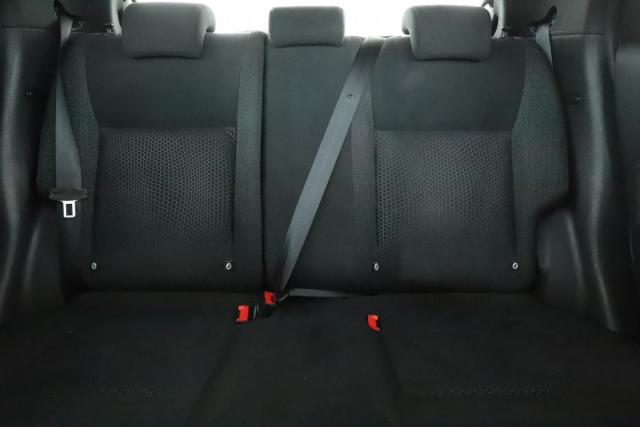 Nissan Juke image 8