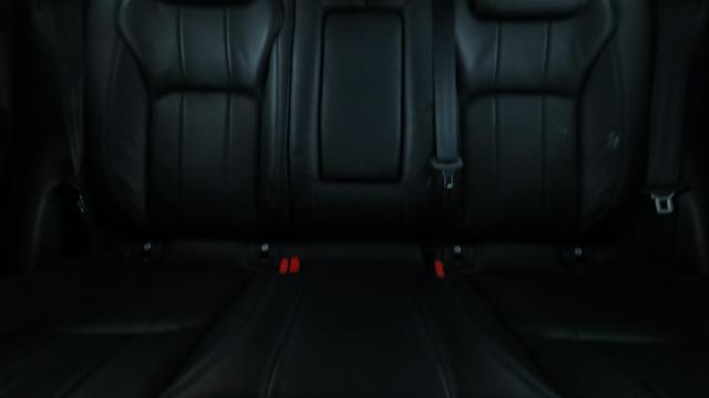 Land Rover Range Rover Evoque image 2