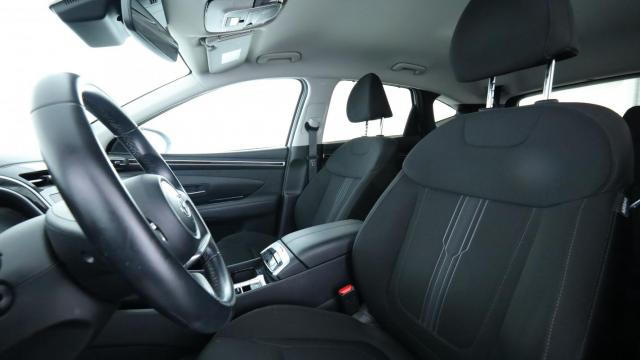 Hyundai Tucson image 3