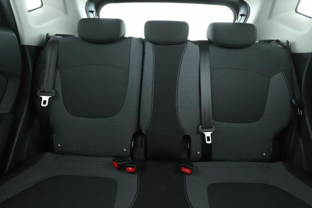 Renault Captur image 8
