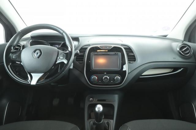 Renault Captur image 1
