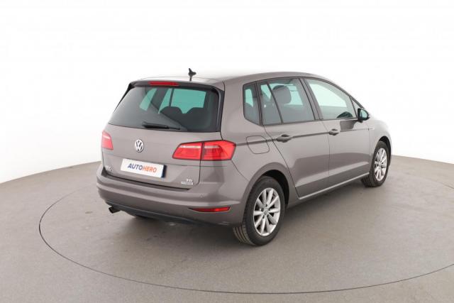 Volkswagen Golf Sportsvan image 7