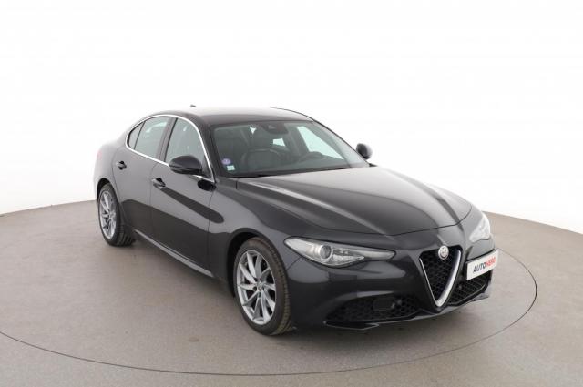 Alfa Romeo Giulia image 8