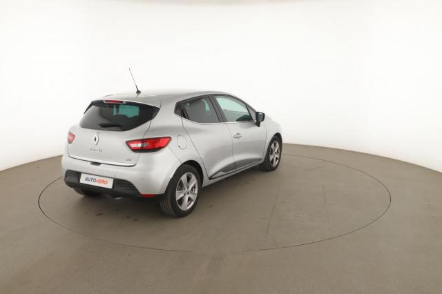 Renault Clio image 8