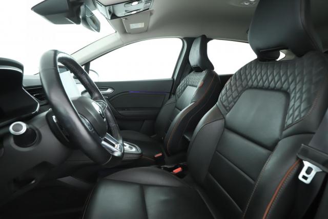 Renault Captur image 8