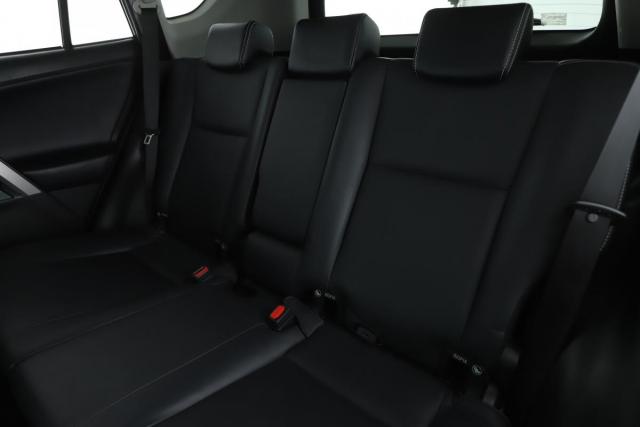 Toyota Rav4 image 1