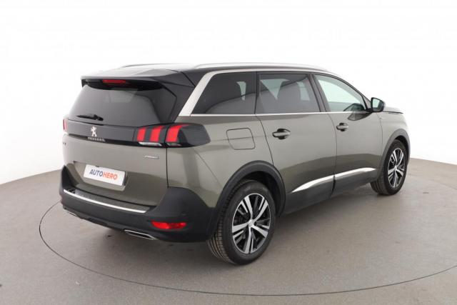 Peugeot 5008 image 6