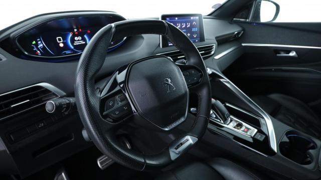 Peugeot 5008 image 3