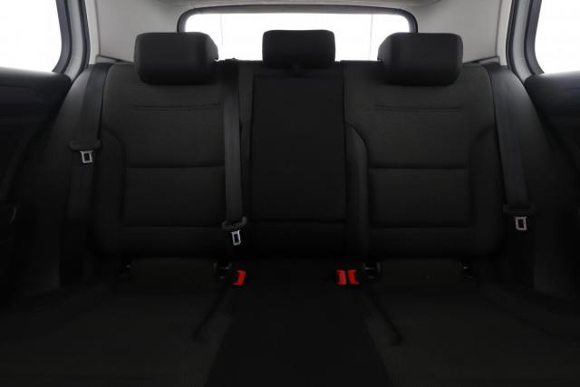 Volkswagen Golf image 8
