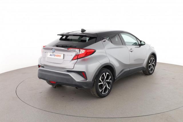 Toyota C-Hr image 7