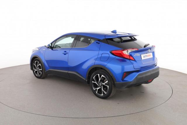 Toyota C-Hr image 6