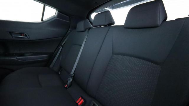 Toyota C-Hr image 4