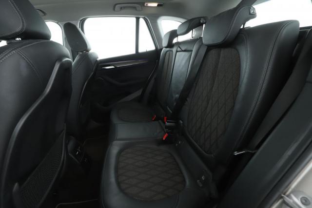 Bmw X1 image 7