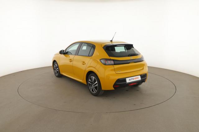 Peugeot 208 image 4