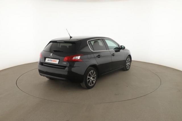 Peugeot 308 image 3