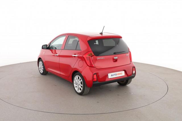 Kia Picanto image 9