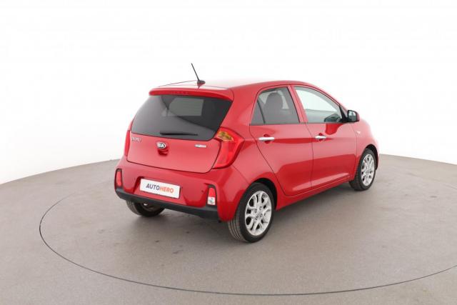 Kia Picanto image 7