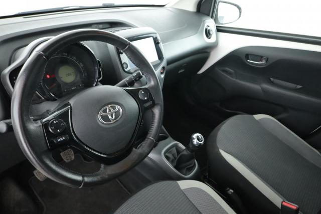 Toyota Aygo image 6