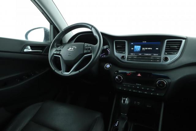 Hyundai Tucson image 8
