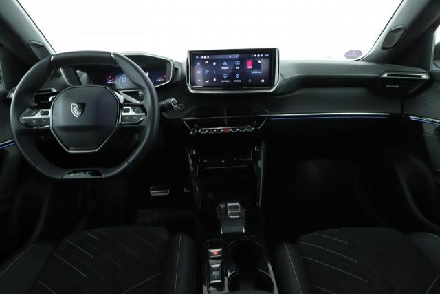 Peugeot 2008 image 5