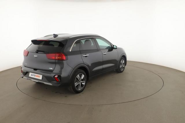 Kia Niro image 4