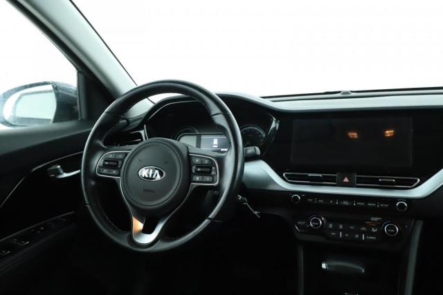 Kia Niro image 2