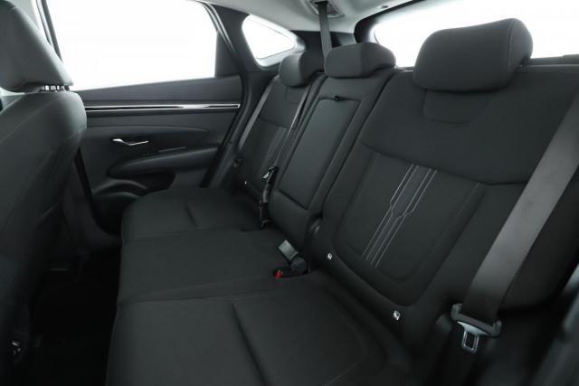 Hyundai Tucson image 3