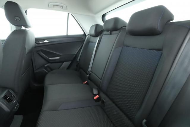 Volkswagen T-Roc image 7