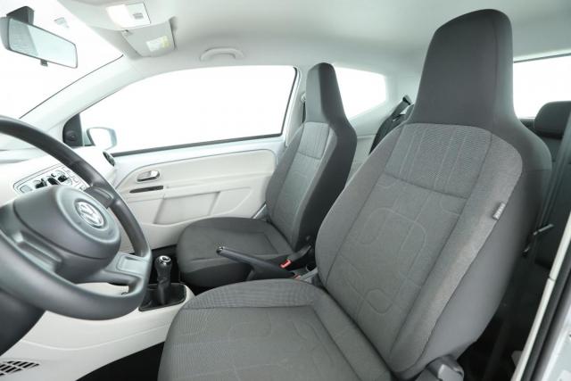 Volkswagen Up! image 2